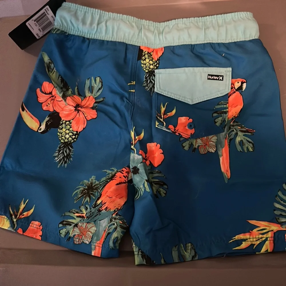 HURLEY SWIM TRUNKS/BOARD SHORTS: BLUE: NEW WITH TAGS: SIZE 4